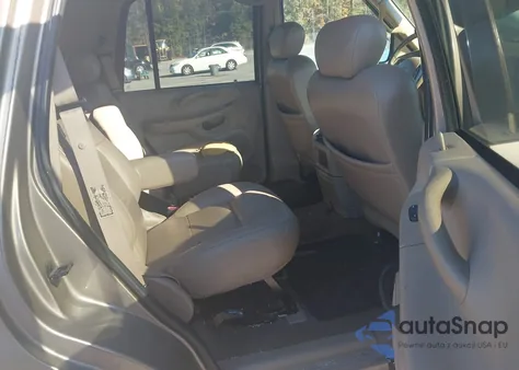 2002 Ford Expedition Eddie Bauer from USA, damaged, VIN 1FMRU17L52LA64906